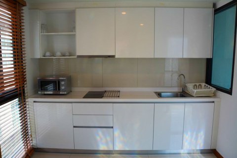 Studio in the Condo in Watthana, Bangkok, Thailand  № 159703 - photo 10