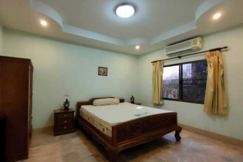 Villa in Kathu, Thailand 3 bedrooms № 159705 - photo 10