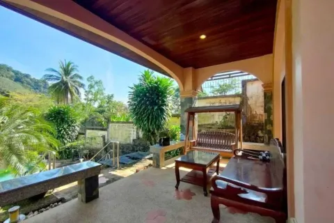 Villa in Kathu, Thailand 3 bedrooms № 159705 - photo 16