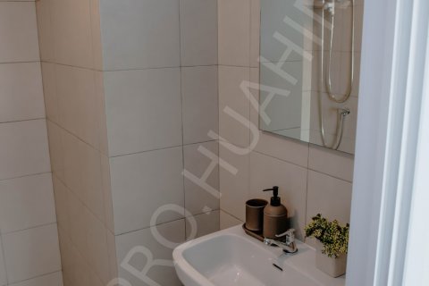 Apartment in Hua Hin, Thailand 1 bedroom № 206094 - photo 11