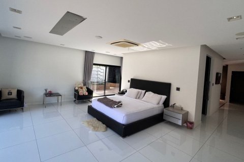 Дом в Паттайе, Таиланд с 6 спальнями  № 171841 - фото 14