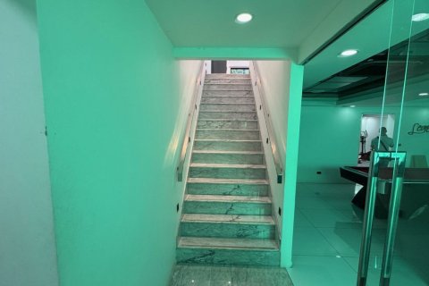 Дом в Паттайе, Таиланд с 6 спальнями  № 171841 - фото 7