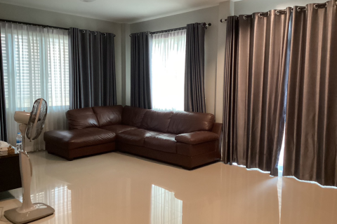 House in Pattaya, Thailand 4 bedrooms № 171837 - photo 9