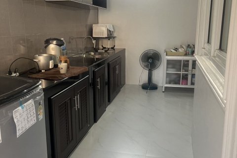 House in Pattaya, Thailand 4 bedrooms № 171837 - photo 7