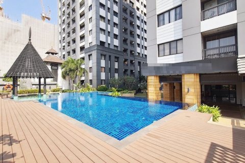 Кондоминиум с 1 спальней в Пхракханонге, Бангкок, Таиланд № 143398 - фото 14