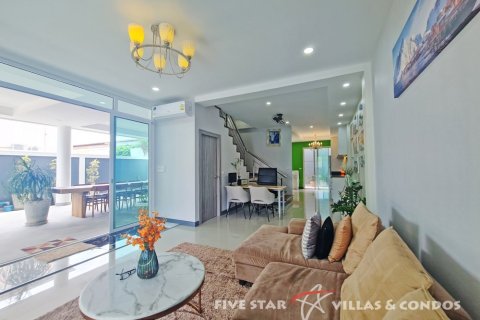 Haus in Pattaya, Thailand 6 Schlafzimmer № 223090 - Foto 3