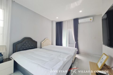 Haus in Pattaya, Thailand 6 Schlafzimmer № 223090 - Foto 14