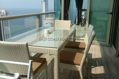 Condominio de 2 dormitorios en Pattaya, Tailandia № 213957 - foto 2