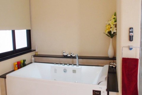 Дом в Паттайе, Таиланд с 4 спальнями  № 8618 - фото 20