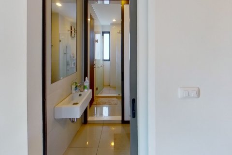 Кондоминиум с 2 спальнями в Ратчатхеви, Бангкок, Таиланд № 137424 - фото 5