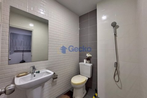 House in Pattaya, Thailand 3 bedrooms № 195920 - photo 25