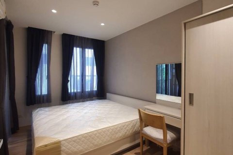 Studio dans le Condo à Watthana, Bangkok, Thaïlande  № 144980 - photo 3