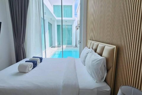 Villa in Phuket, Thailand 2 bedrooms № 170926 - photo 6