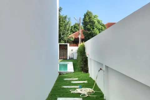 Villa in Chiang Mai, Thailand 5 bedrooms № 170927 - photo 15