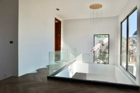 Villa in Chiang Mai, Thailand 5 bedrooms № 170927 - photo 13