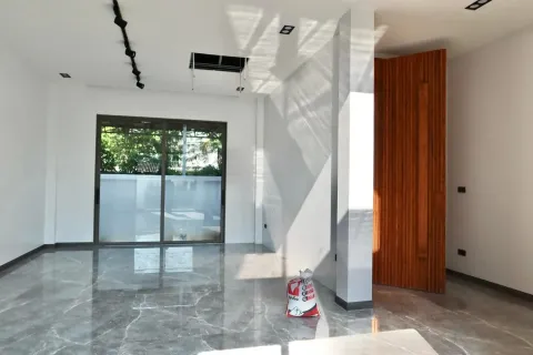 Villa in Chiang Mai, Thailand 5 bedrooms № 170927 - photo 10