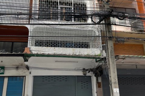 Duplex à Chatuchak, Bangkok, Thaïlande 2 chambres № 170929