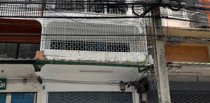 Duplex à Chatuchak, Bangkok, Thaïlande 2 chambres № 170929