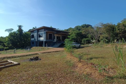 Maison à Klaeng, Thaïlande 4 chambres № 170931 - photo 2