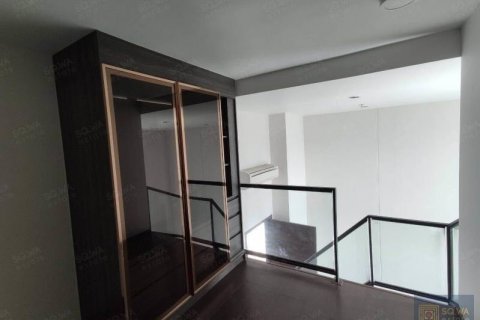 Кондоминиум с 3 спальнями в Ваттхане, Бангкок, Таиланд № 139510 - фото 17