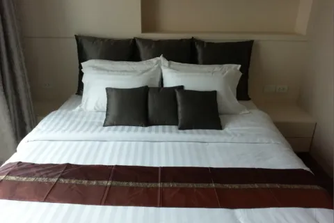 Studio in the Condo in Pathum Wan, Bangkok, Thailand  № 163188 - photo 2