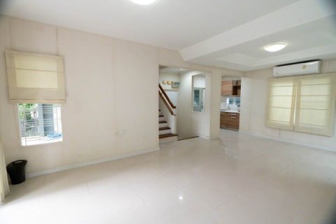 House in Bang Yai, Thailand 3 bedrooms № 147482 - photo 9