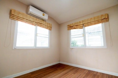 House in Bang Yai, Thailand 3 bedrooms № 147482 - photo 16