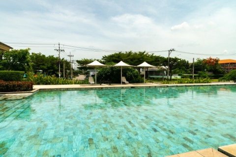 House in Bang Yai, Thailand 3 bedrooms № 147482 - photo 30