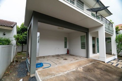 House in Bang Yai, Thailand 3 bedrooms № 147482 - photo 5