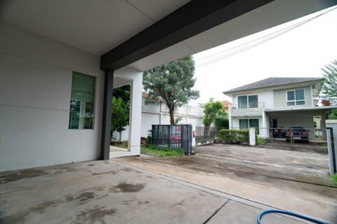 House in Bang Yai, Thailand 3 bedrooms № 147482 - photo 6
