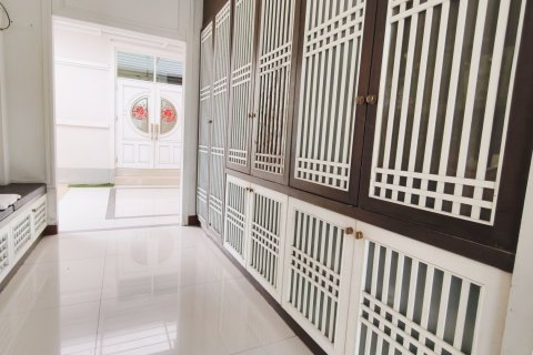 Villa à San Sai, Thaïlande 6 chambres № 147484 - photo 18