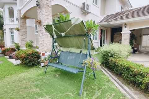 Villa à San Sai, Thaïlande 6 chambres № 147484 - photo 26