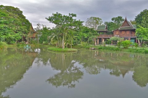 Дом в Лат Крабанге, Бангкок, Таиланд с 2 спальнями № 140227 - фото 4