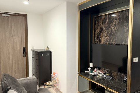 Студия в кондо в Хуай Кванге, Бангкок, Таиланд № 140228 - фото 2