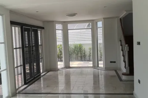 Maison à Khlong Sam Wa, Bangkok, Thaïlande 4 chambres № 170876 - photo 5