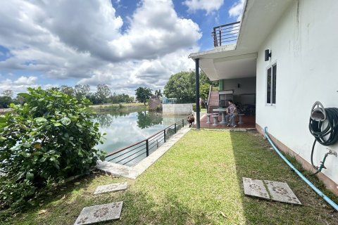 Дом в Ханг Донге, Таиланд с 2 спальнями  № 148637 - фото 1