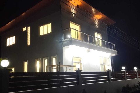 House in Lom Sak, Thailand 5 bedrooms № 148631 - photo 11