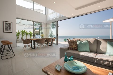 Villa in Ko Samui, Thailand 3 bedrooms № 180261 - photo 15