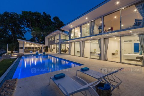 Villa in Ko Samui, Thailand 3 bedrooms № 180261 - photo 3