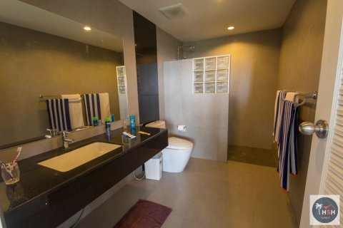 Condo in Ko Samui, Thailand, 1 bedroom № 180257 - photo 7