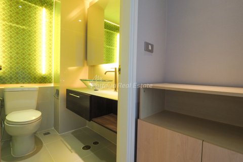 Condo in Pattaya, Thailand, 2 bedrooms  № 113544 - photo 16