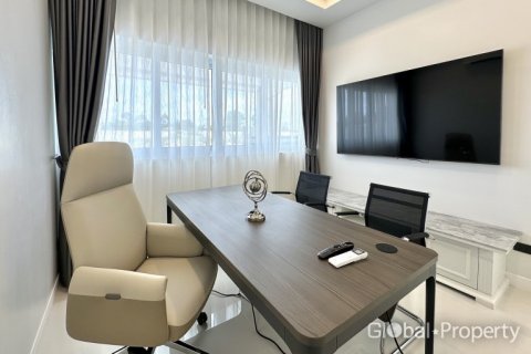 House in Pattaya, Thailand 3 bedrooms № 113575 - photo 13