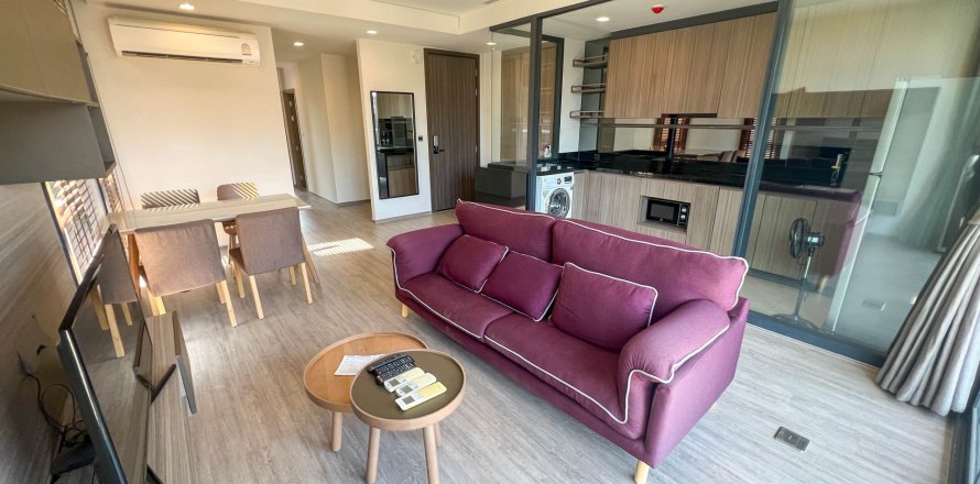 Condo in Watthana, Bangkok, Thailand, 2 bedrooms  № 152857