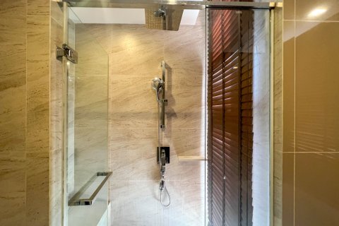 Condo in Watthana, Bangkok, Thailand, 2 bedrooms  № 152857 - photo 20