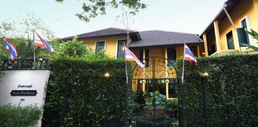 Вилла в Сатхоне, Бангкок, Таиланд с 9 спальнями  № 152856