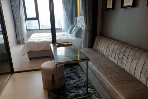 Studio in the Condo in Pathum Wan, Bangkok, Thailand  № 138812 - photo 7