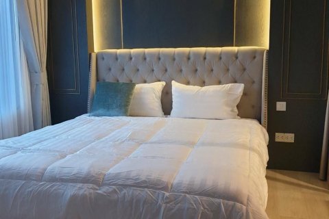 Studio in the Condo in Pathum Wan, Bangkok, Thailand  № 138812 - photo 4