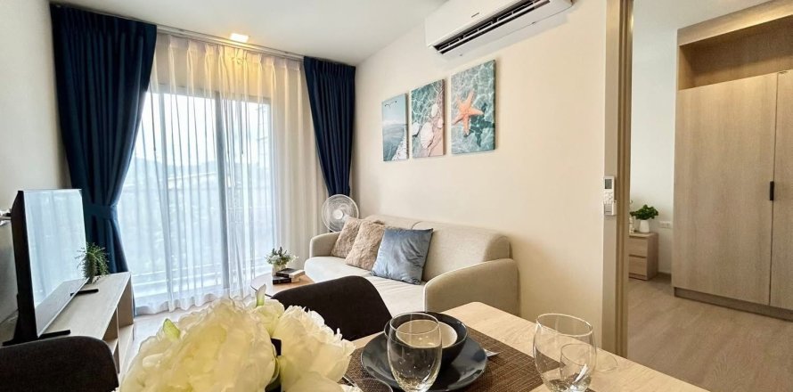 Condo in Kathu, Thailand, 2 bedrooms  № 163244