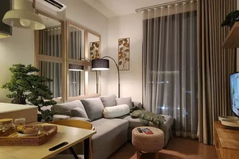 Studio dans le Condo à Watthana, Bangkok, Thaïlande  № 163238 - photo 2