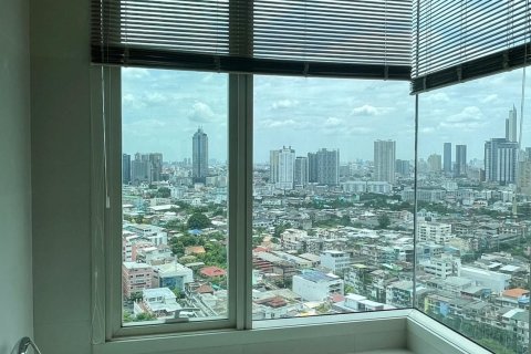 Condo à Khlong San, Bangkok, Thaïlande, 3 chambres  № 163242 - photo 15